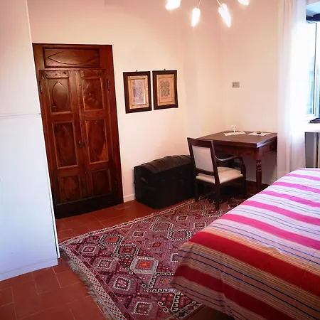 Casa Del Canta Borgomale