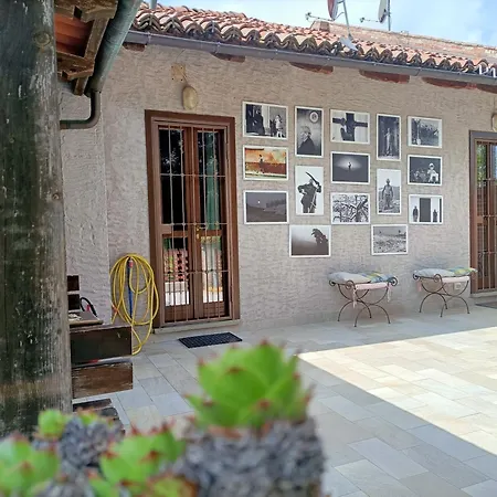 Casa Del Canta *