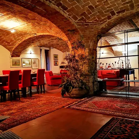 Casa Del Canta * Borgomale