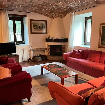 Casa Del Canta