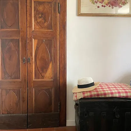 Casa Del Canta * Borgomale