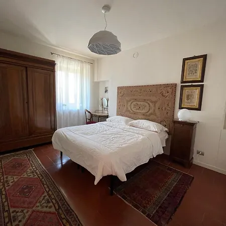 Casa Del Canta *